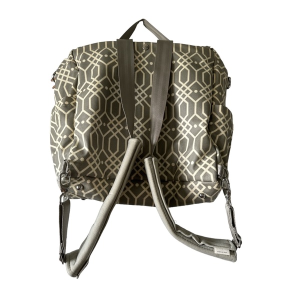 Jual Petunia Pickle Bottom Diaper Bag Boxy Backpack - Picture 2 of 8